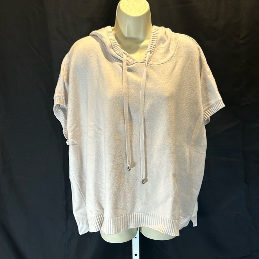 T Tahari Oatmeal Hooded Short Sleeve Pullover Sweater XL